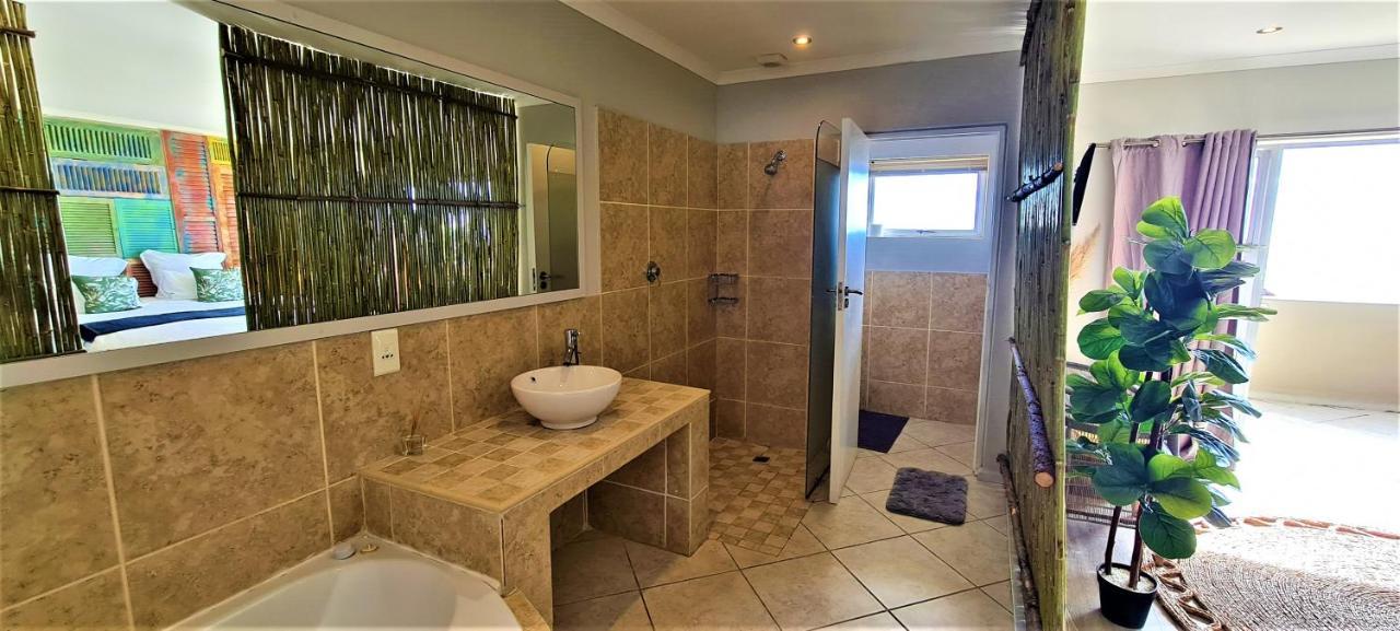 African Groove Camps Bay Le Cap Extérieur photo