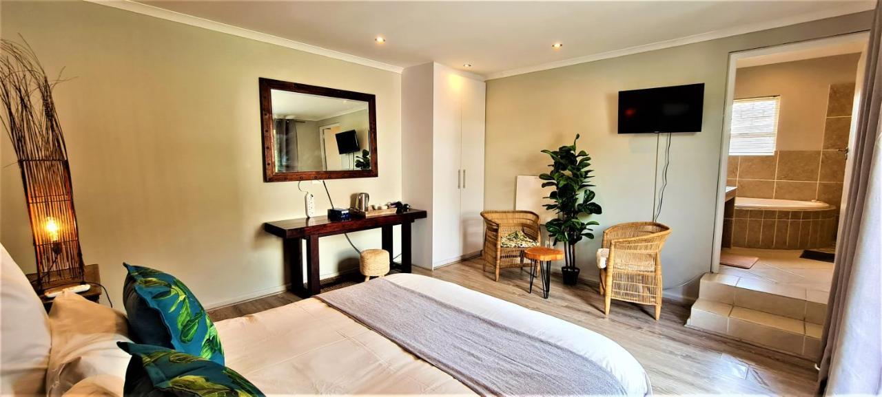 African Groove Camps Bay Le Cap Extérieur photo