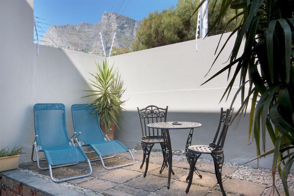 African Groove Camps Bay Le Cap Extérieur photo